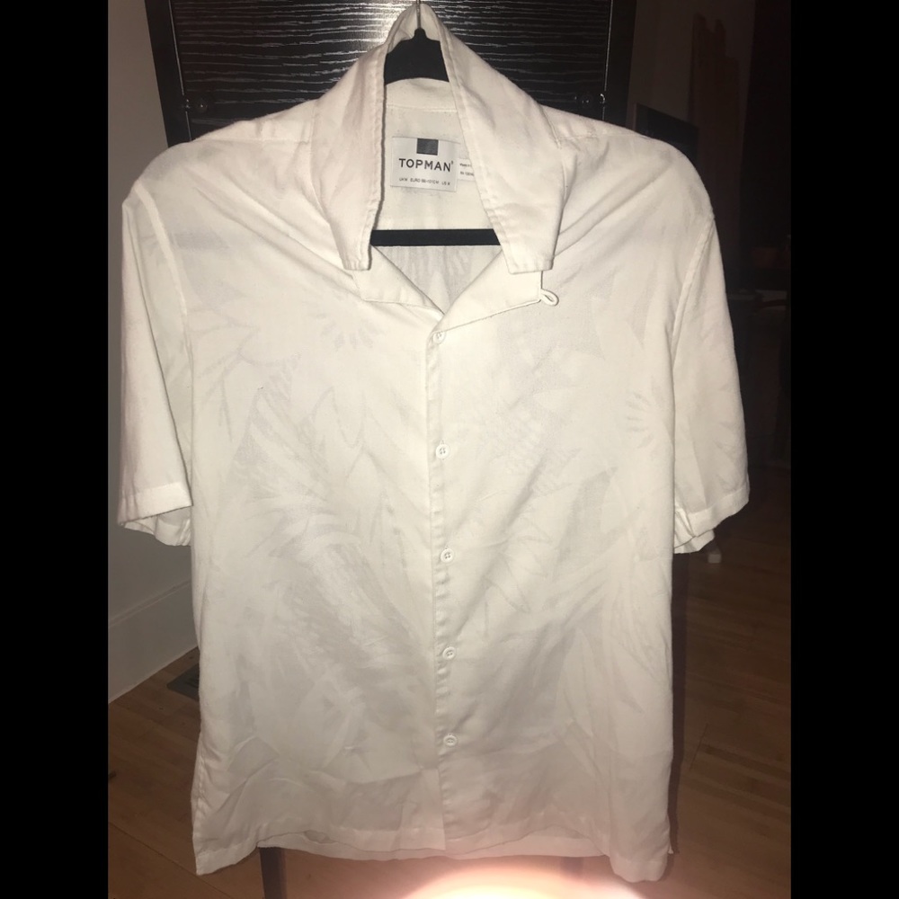 White, floral short sleeve button up top